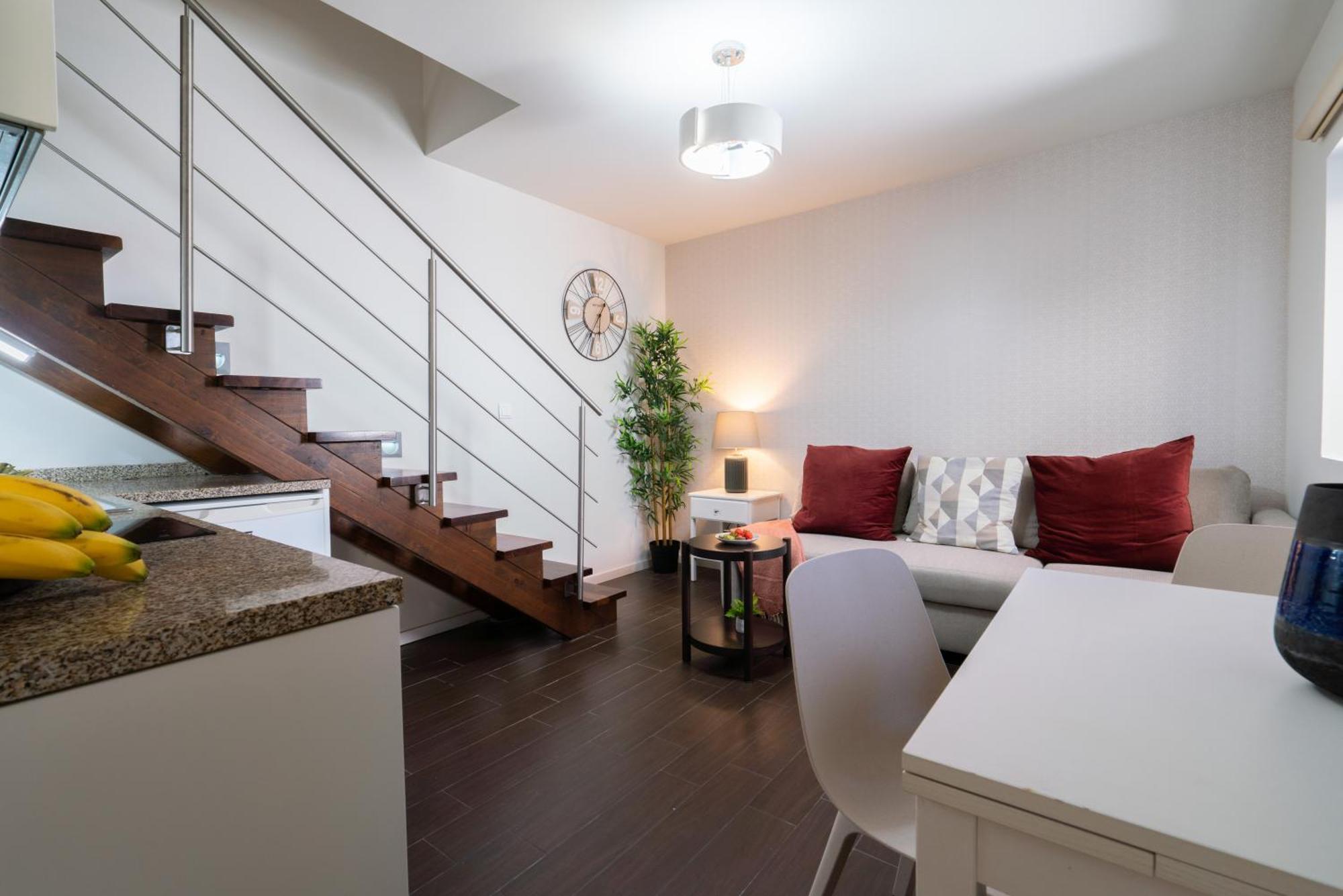 Host Wise - Impressive Restful Houses Porto Room photo